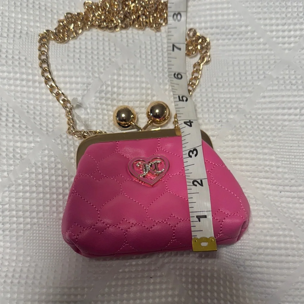 Pink Quilted Heart Clasp Chain Change Purse - Picture 2 of 3